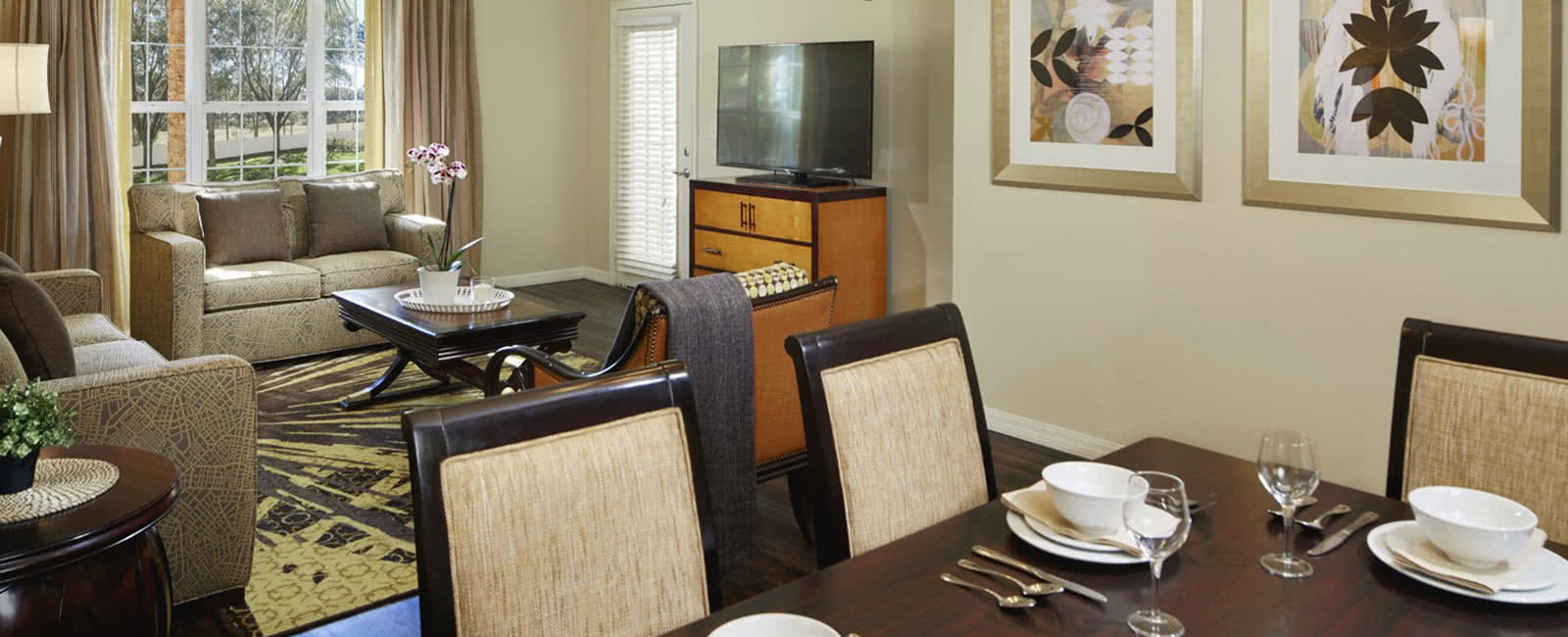 Dining Area at Hilton Grand Vacations Club at SeaWorld in Orlando, Florida