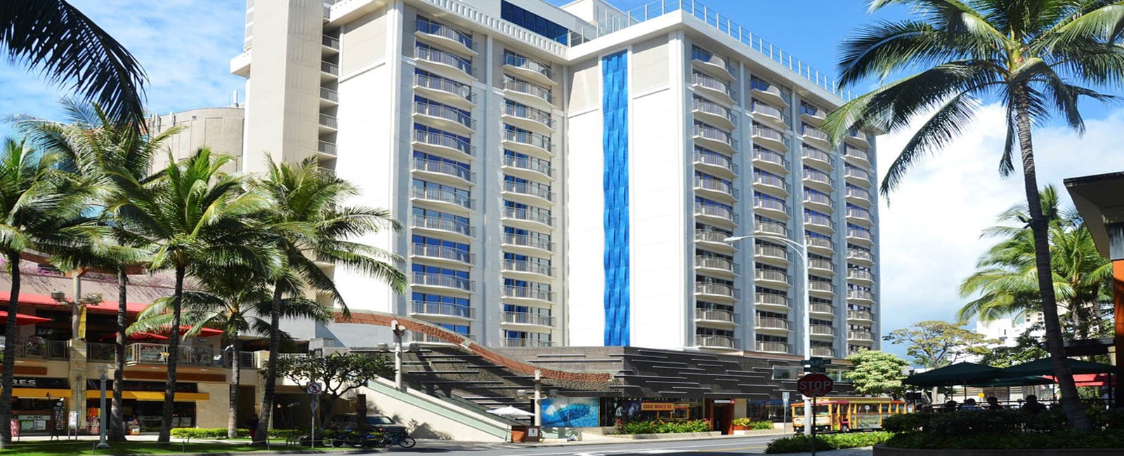 Exterior of Hokulani Waikiki Resort in Honolulu, Hawaii